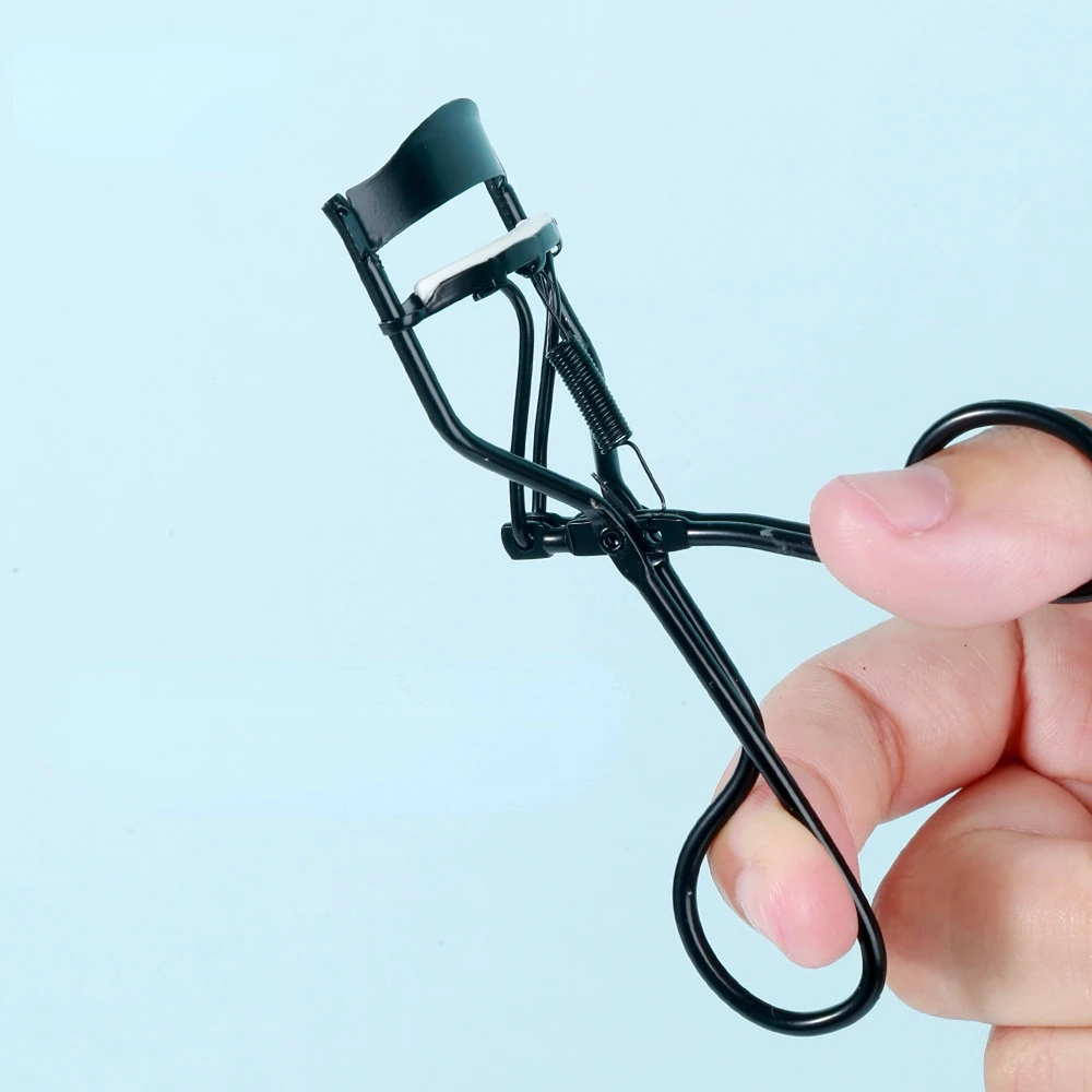 New Black Women Eyelash Curler - Beauty Makeup News review and price